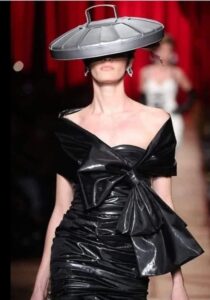 Défilé Mode Poubelle