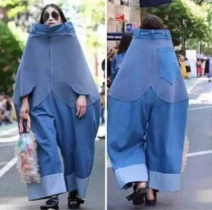 Pantalon jusqu'au cou